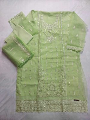 Salwar Kameez by Taroka