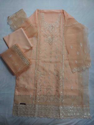 Salwar Kameez by Taroka